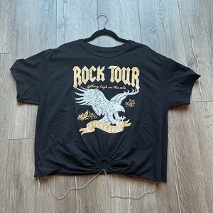 Organic Generation Rock Tour T-shirt with chain detail size 2X